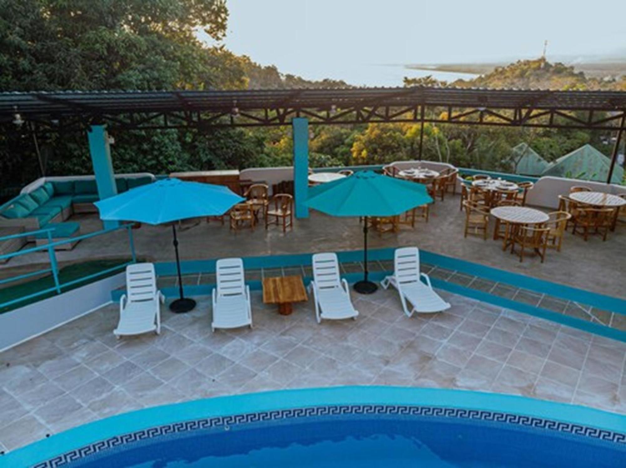 Hotel Planeta Sano Manuel Antonio Exterior photo